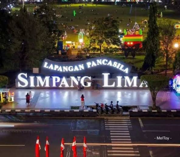 Simpang Lima Semarang